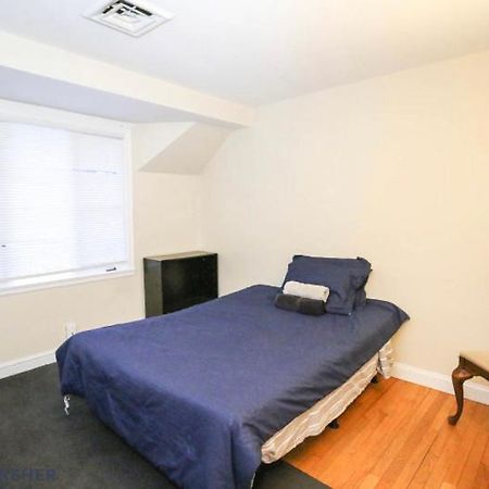 Town Plot Waterbury Apartment Ngoại thất bức ảnh