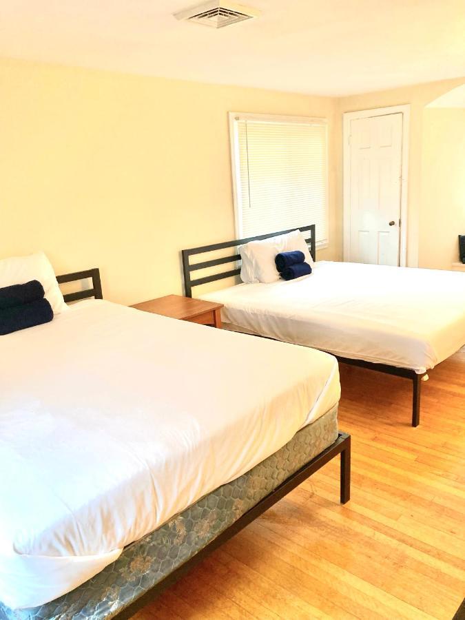 Town Plot Waterbury Apartment Ngoại thất bức ảnh